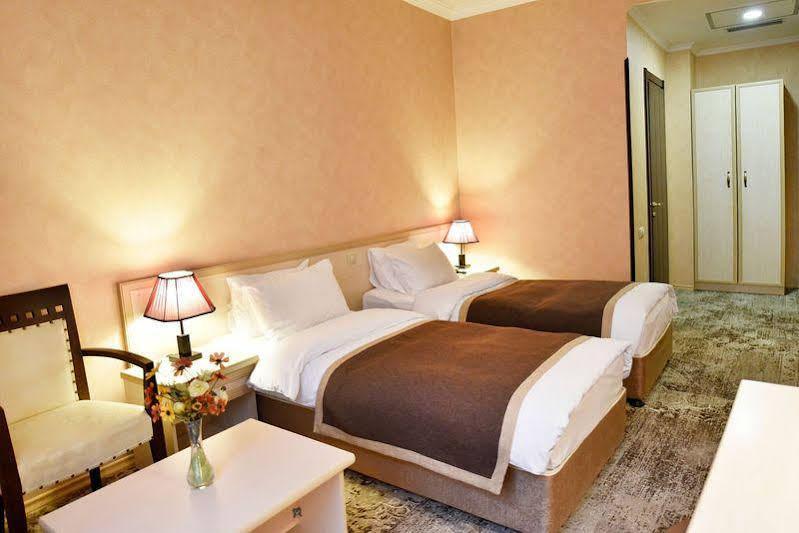 Sharden Hotel Tiflis Exterior foto